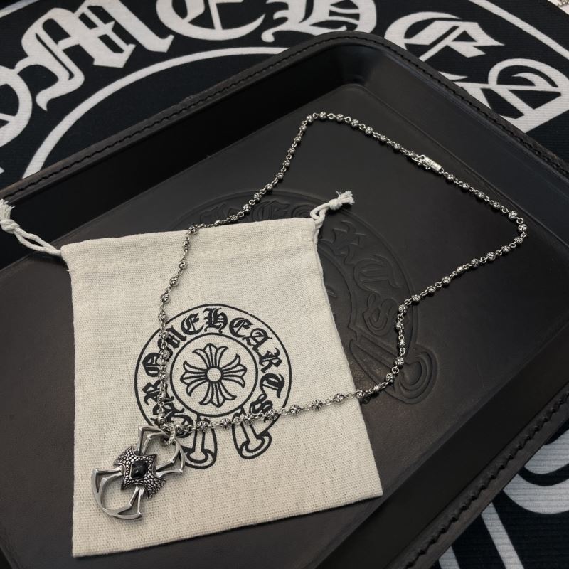 Ch*0me He**ts necklaces